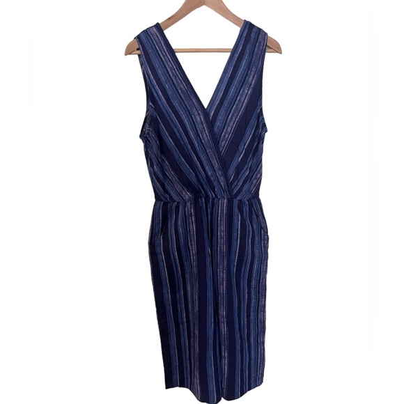 Universal Threads Blue and White Striped Wide Leg Jumpsuit Size Medium - Picture 12 of 12